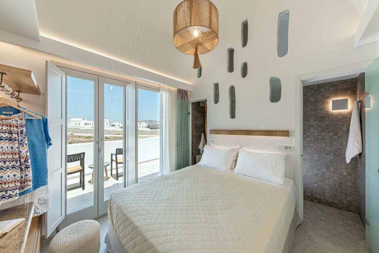 Alafropetra Luxury Suites Akrotiri  Exterior photo